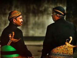Ngapak vs Jawa Wetan: Siapa yang Lebih Tua? Lebih Asli?